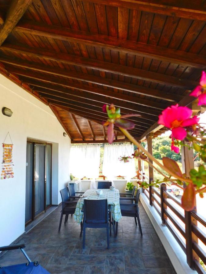 Klisouri Beach Villa Ierissos Exterior photo